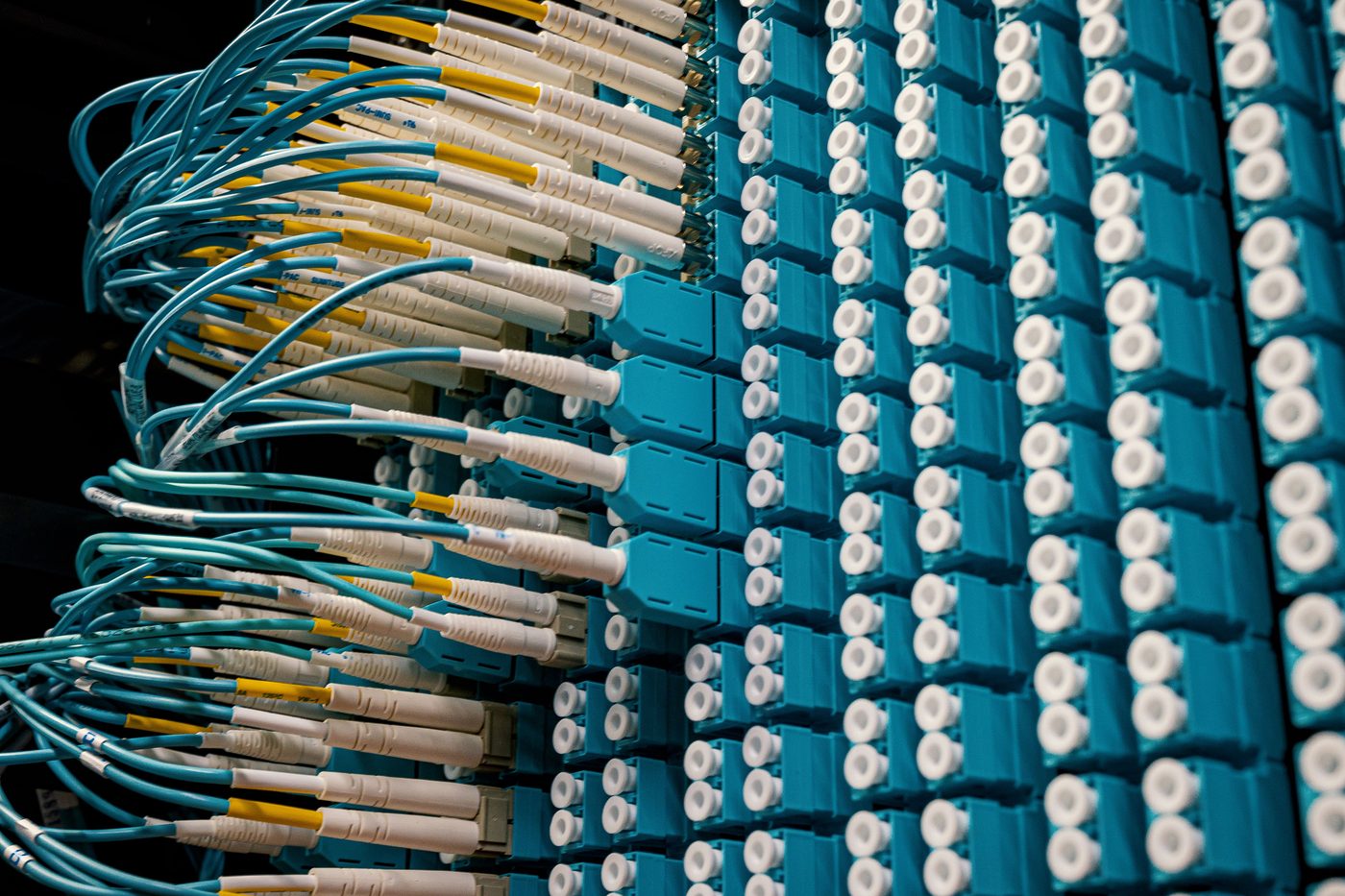 Fiber optic connections in a network rack